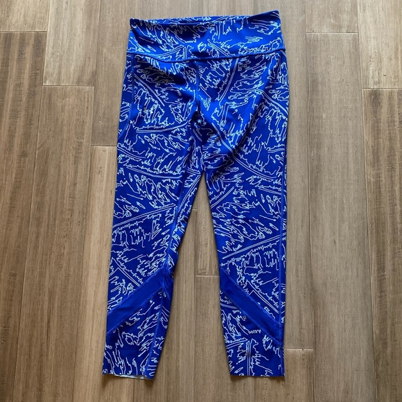 Under Armour large leggings - Picture 1 of 3